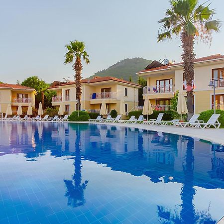 The One Club Hotel Саріґерме Екстер'єр фото
