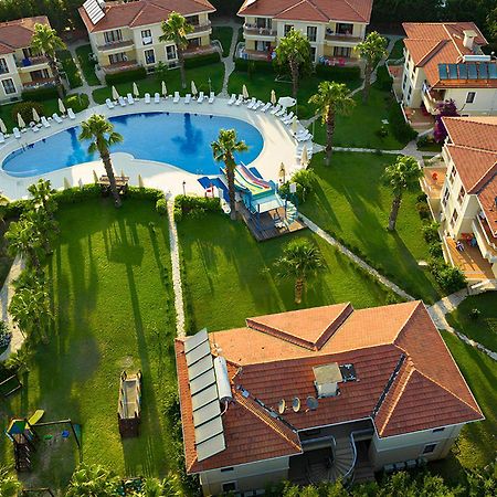 The One Club Hotel Саріґерме Екстер'єр фото