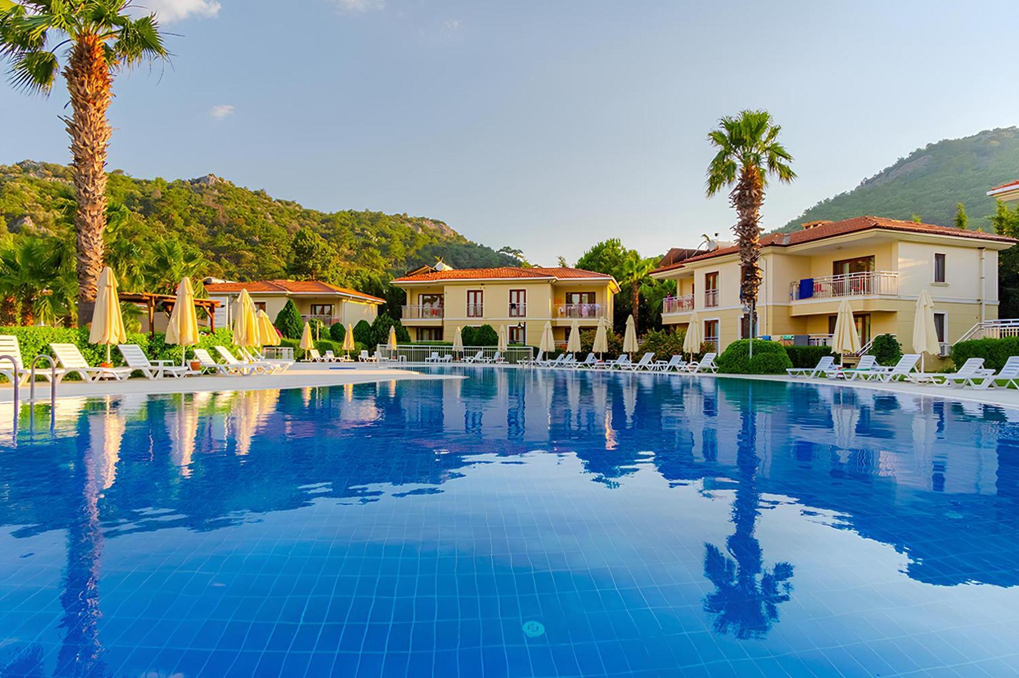 The One Club Hotel Саріґерме Екстер'єр фото