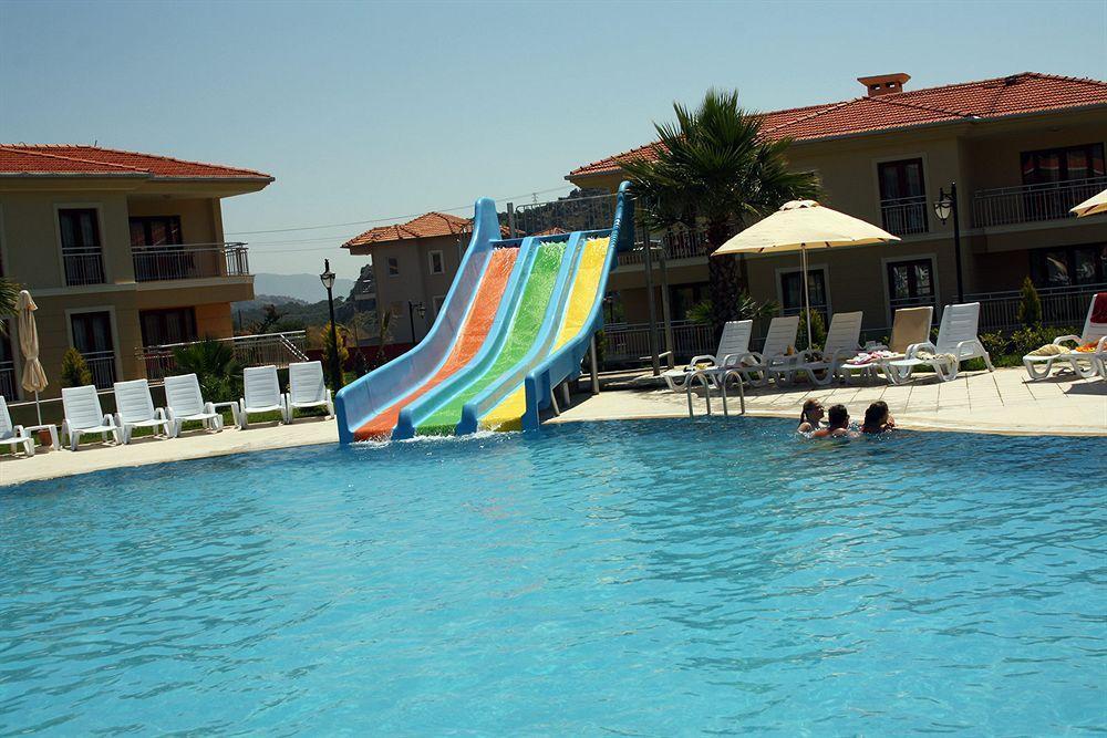 The One Club Hotel Саріґерме Екстер'єр фото