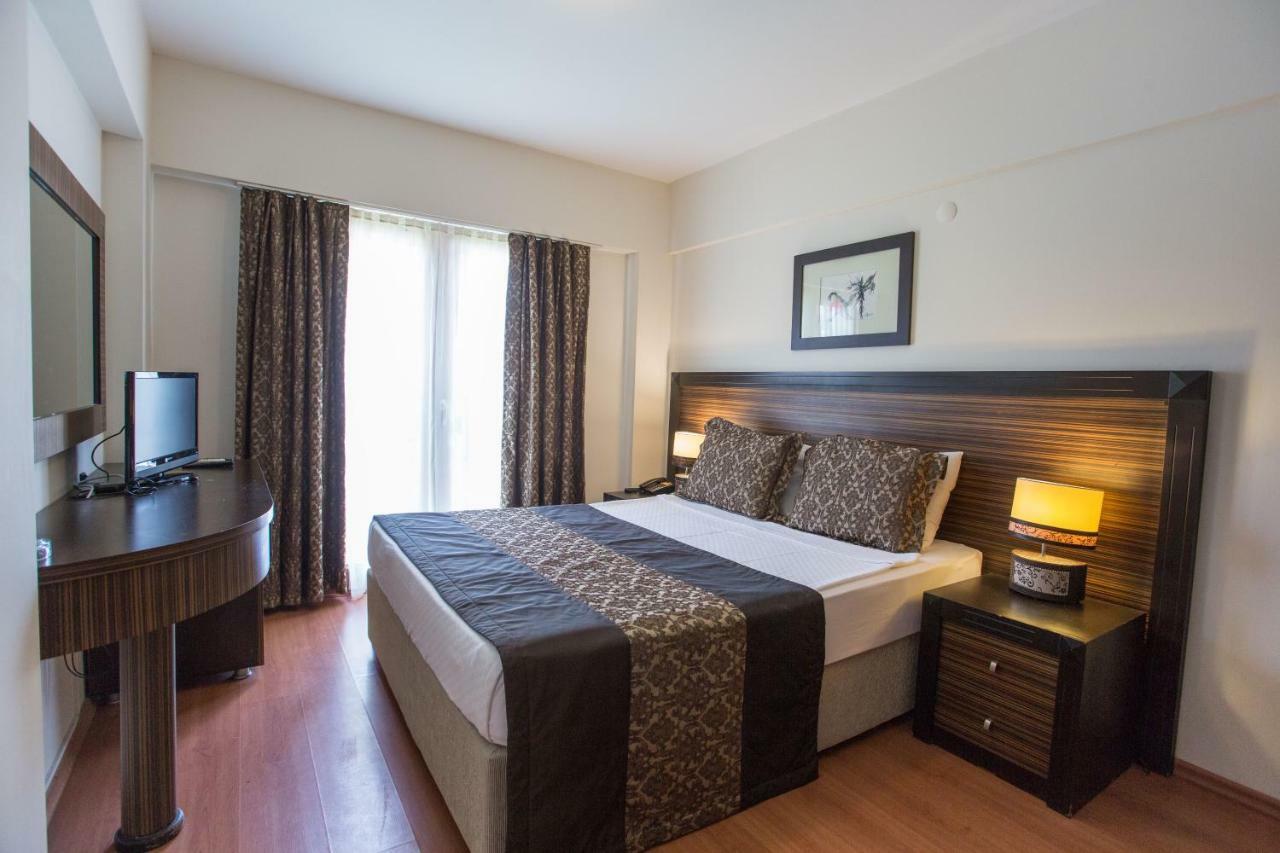 The One Club Hotel Саріґерме Екстер'єр фото