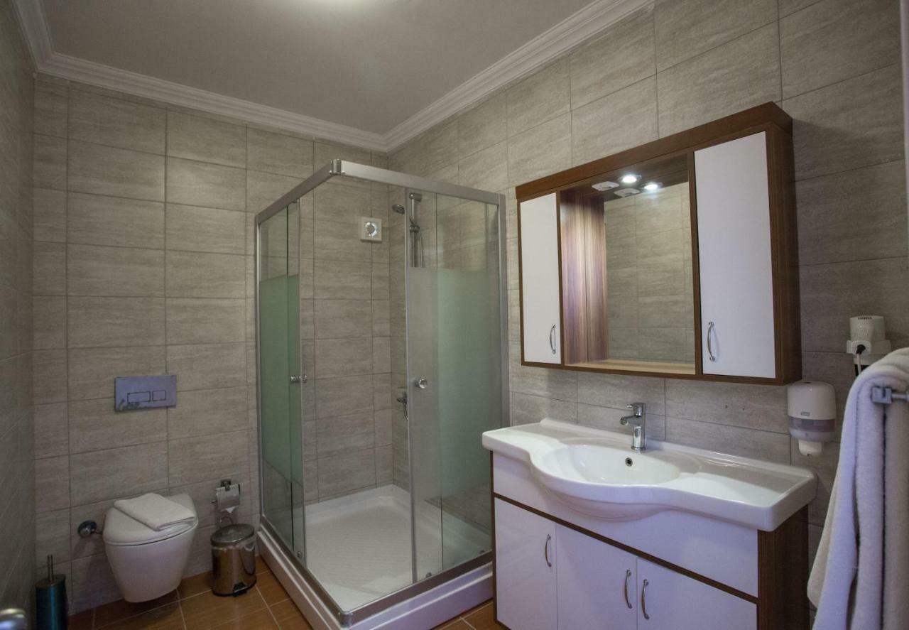 The One Club Hotel Саріґерме Екстер'єр фото